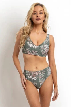 Sunseeker Chelsea DD/E Twist Minimiser Bra
