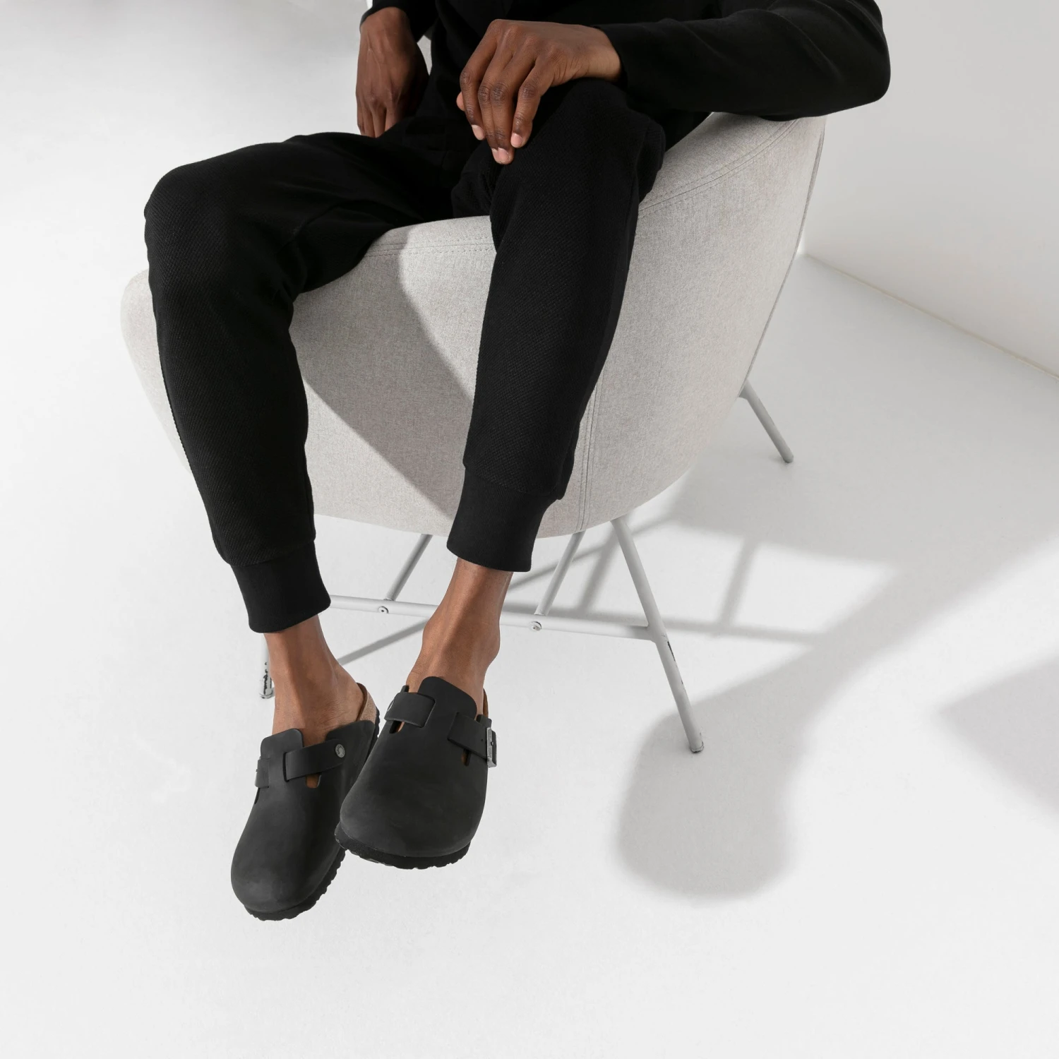 Birkenstock Boston Black Oiled Leather Narrow - Image 9