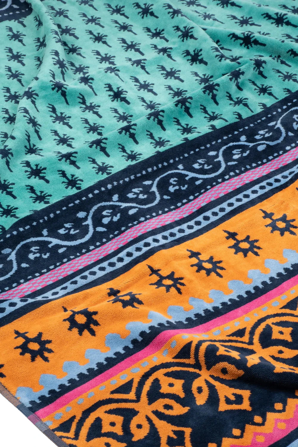 Tigerlily Samar Towel - Image 4