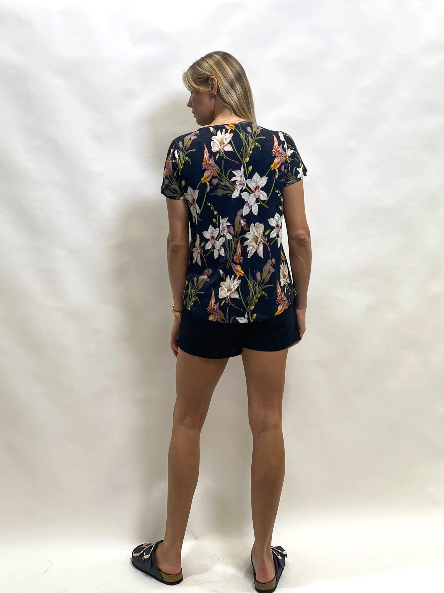 Linen Round Neck Floral T-Shirt - Image 2